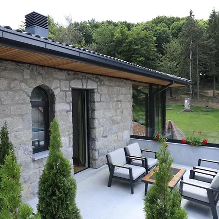 Pensiune Prenociste Restoran Bukulja 3*